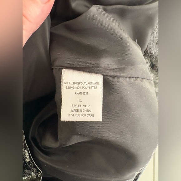 NEW Faux Vegan Leather Fashion Black Moto Jacket Charlotte Russe Size Large 0339 - Picture 11 of 12